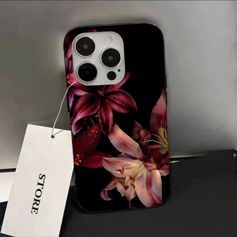 Phone Cases Aesthetic - Elegante rote Lilienblüten-Handyhülle für iPhone 18