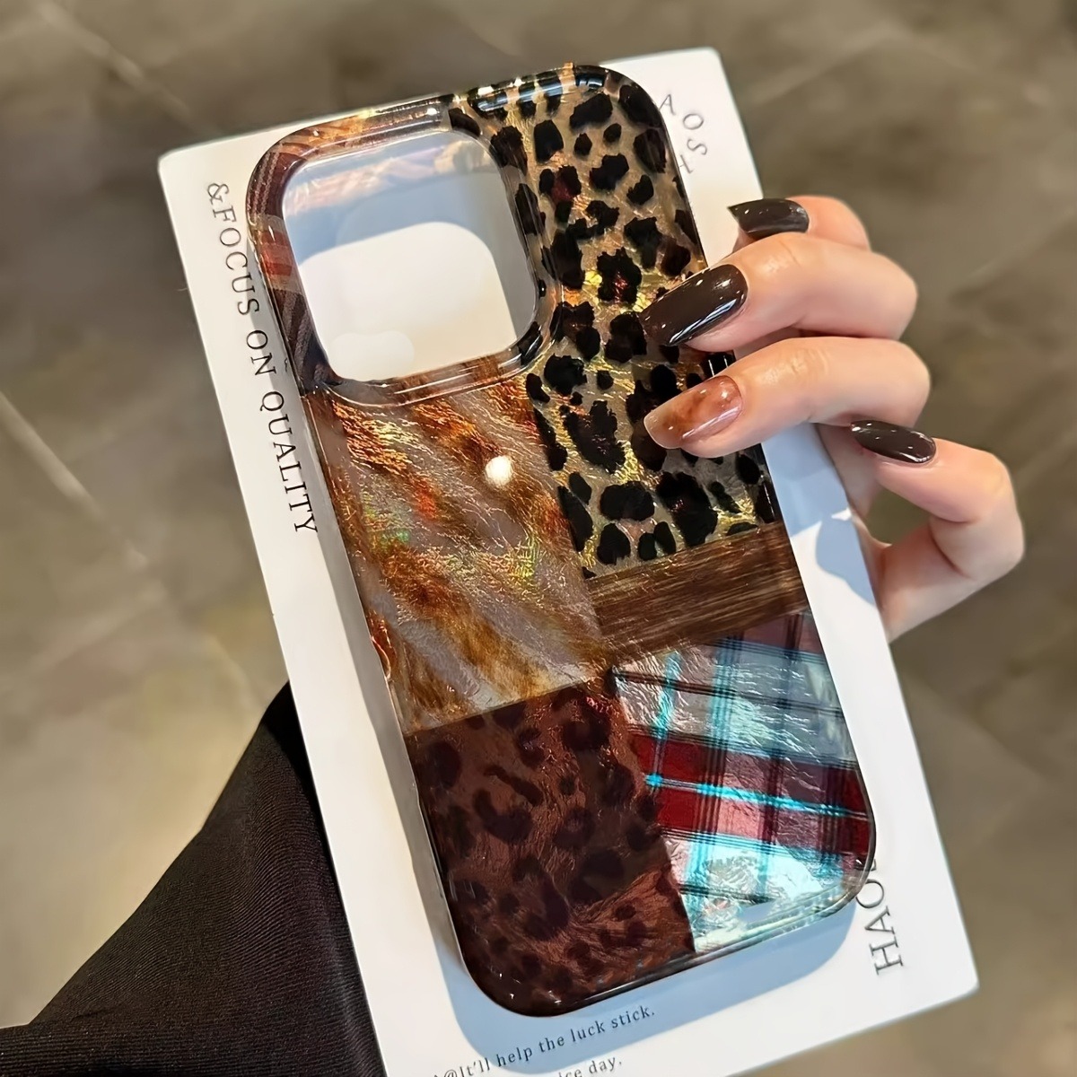Phone Cases Art - Hochwertige Handyhülle mit Leopardenmuster und Folien-Design
