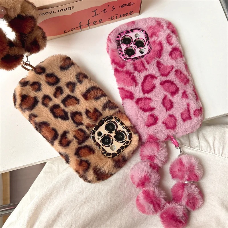 Phone Cases Iphone - Modische Leoparden-Plüsch-Handyhülle mit Objektivhalterung für iPhone