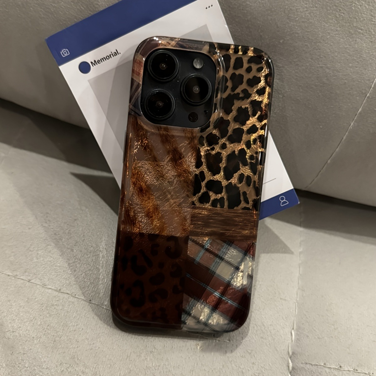 Hochwertige Handyhülle mit Leo – Phone Cases Art Bewertung und Preis