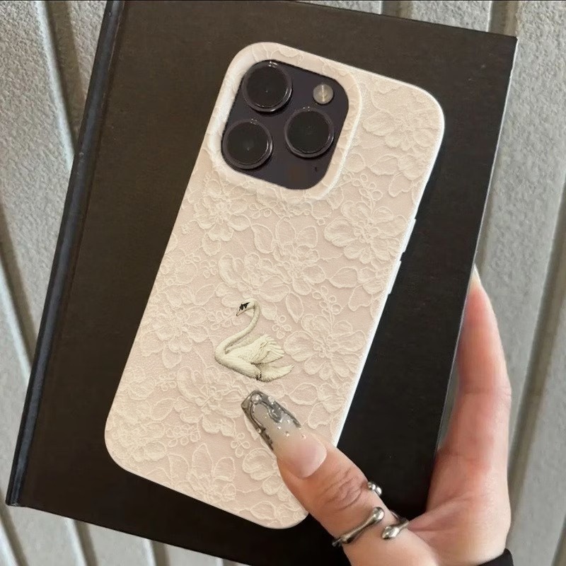 Spitzenmuster Schwan Lychee Te – Apple Iphone 16 Bewertung und Preis